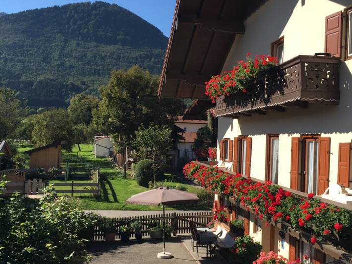 Ferienhaus für 2 Personen, mit Balkon und Terrasse sowie Garten in Rottau