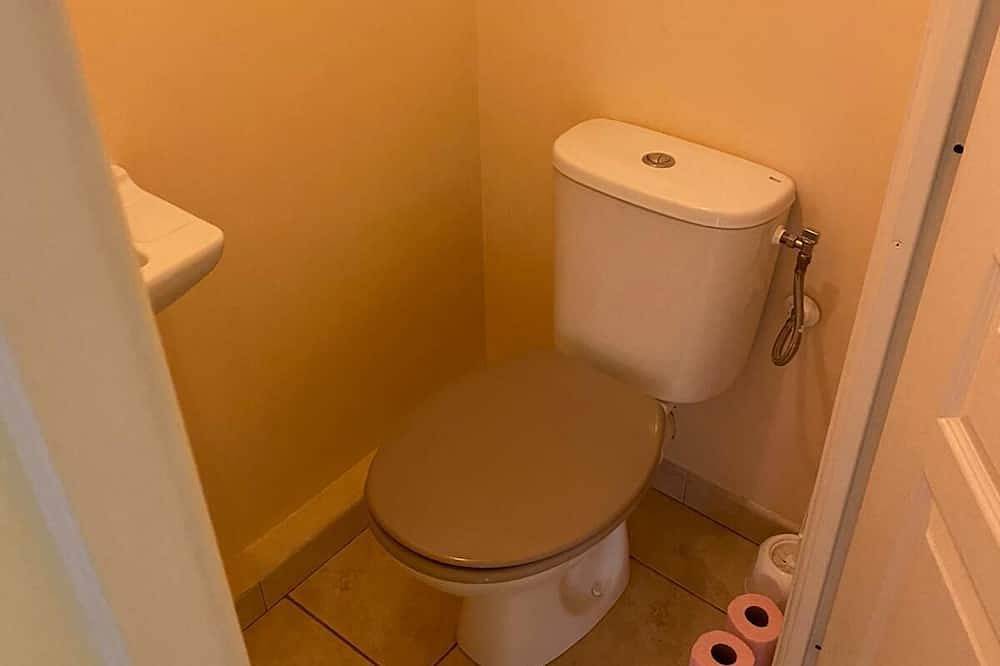 Apartamento entero, Appart Bien Ensoleille a 3 Minutes des Plages de Sable in Antibes, Region de Cannes