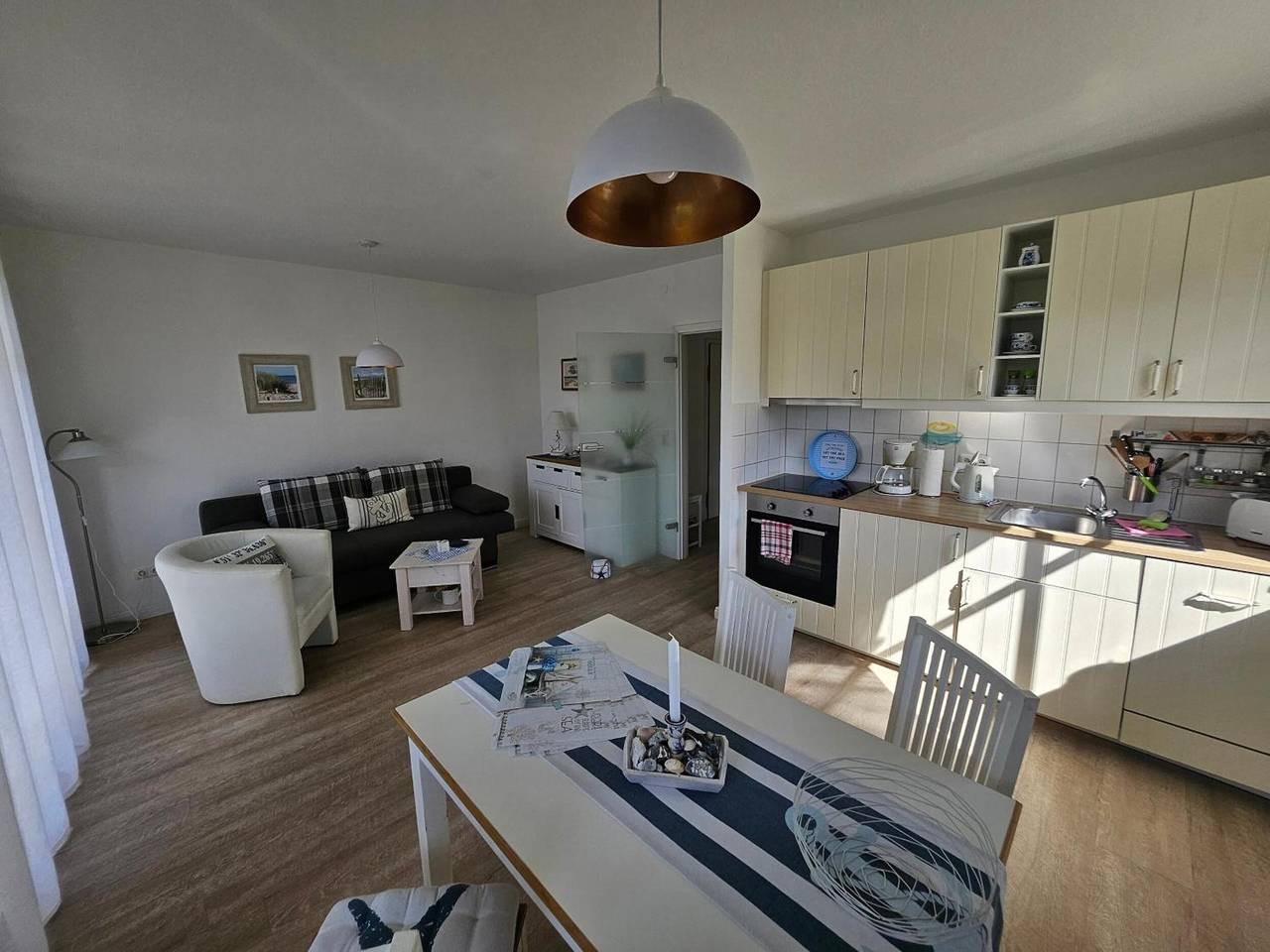 Ganze Wohnung, Strandnahe Fewo Sonneneck auf Poel mit Garten & Stellplatz in Timmendorf, Nordwestmecklenburg (Wismar und Umgebung)