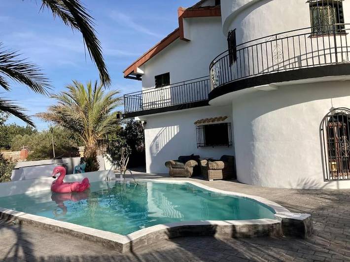 Chalet para 8 personas, con jardín además de piscina y vistas en Hoya de Buñol - 2