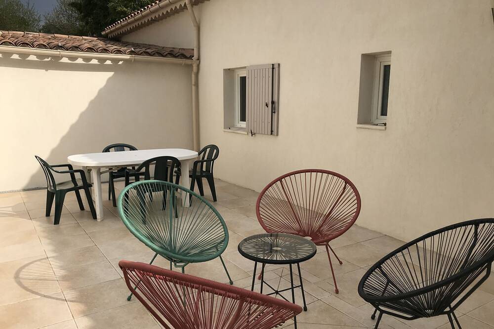 Luberon: between Aix and Lourmarin in Villelaure, Regionaler Naturpark Luberon