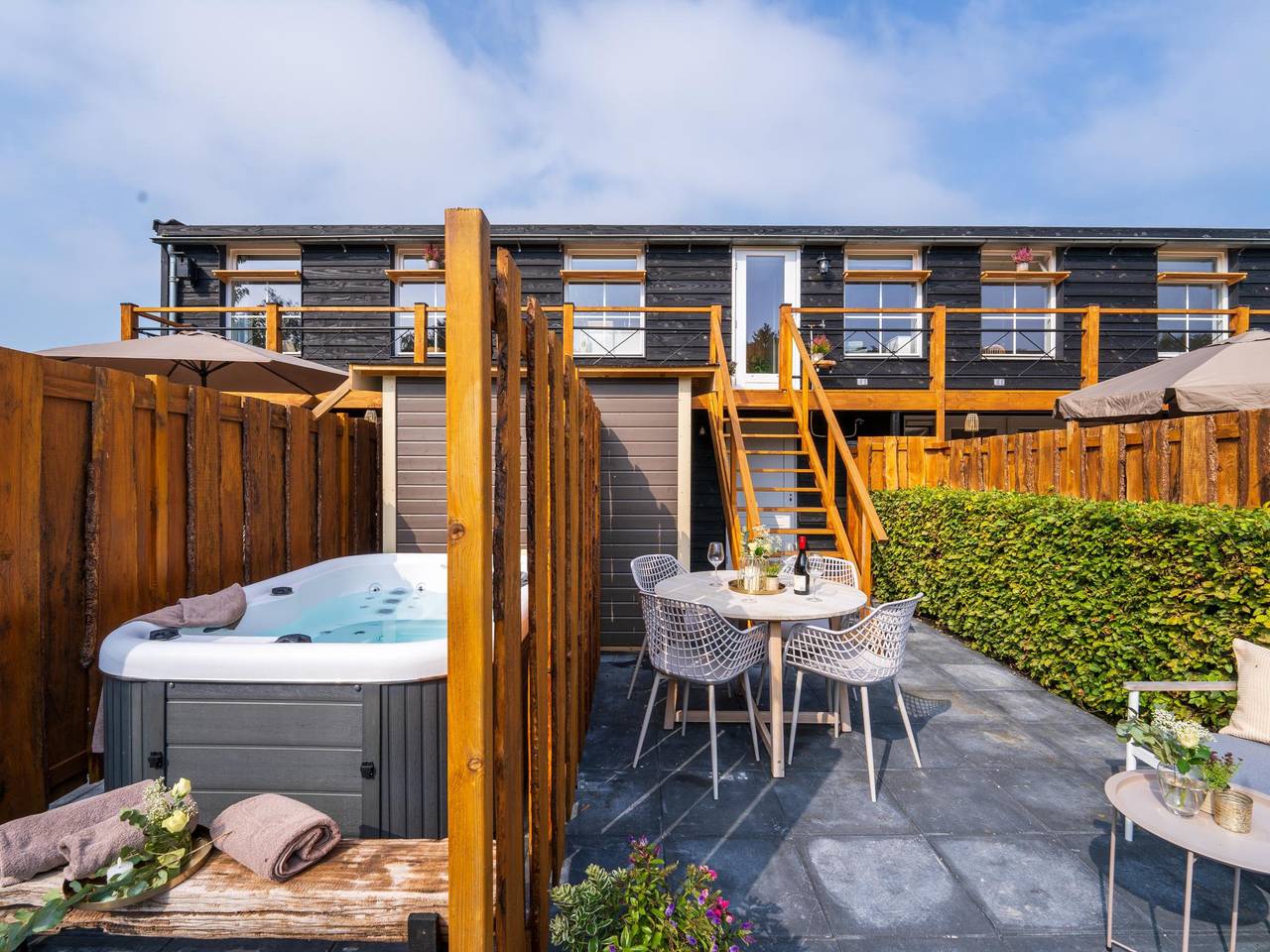 Apartamento entero, Luxurious stay with a sauna and a whirlpool in Veluwe