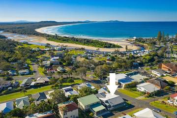 Holiday Home for 9 People in Crescent Head, New South Wales, Photo 1