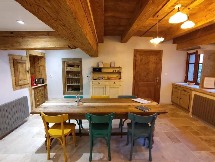 Gîte pour 4 personnes, avec terrasse dans Orgeans Blanchefontaine