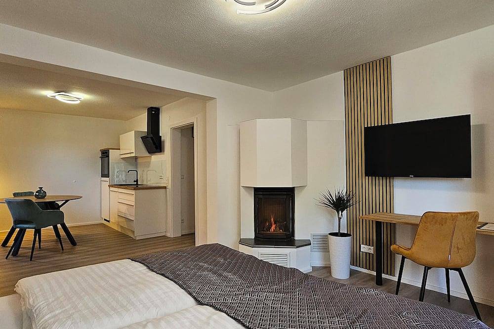 Ganze Wohnung, Elodia Luxus Apartment - Wlan, Smart Tv, Terrasse, Küche, Handtücher in Heidenheim, Stuttgart Region