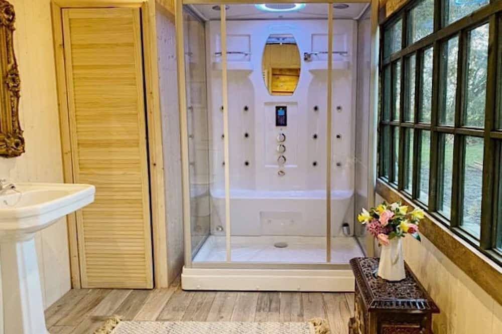 Unique and Bespoke Stunning Thatched Dorset Shepherds Huts with Private Hot Tub in Dorset
