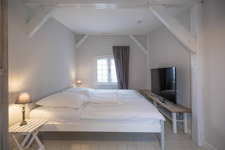 Ganze Wohnung, Ferienwohnung Altes Kontorhaus Backbord in Husum für bis zu 2 Personen in Husum Hafen, Husum
