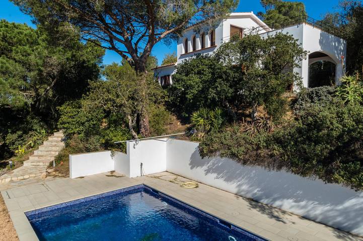 Casa rural para 8 personas, con terraza y jardín, Se admiten mascotas en Calella de Palafrugell - 3