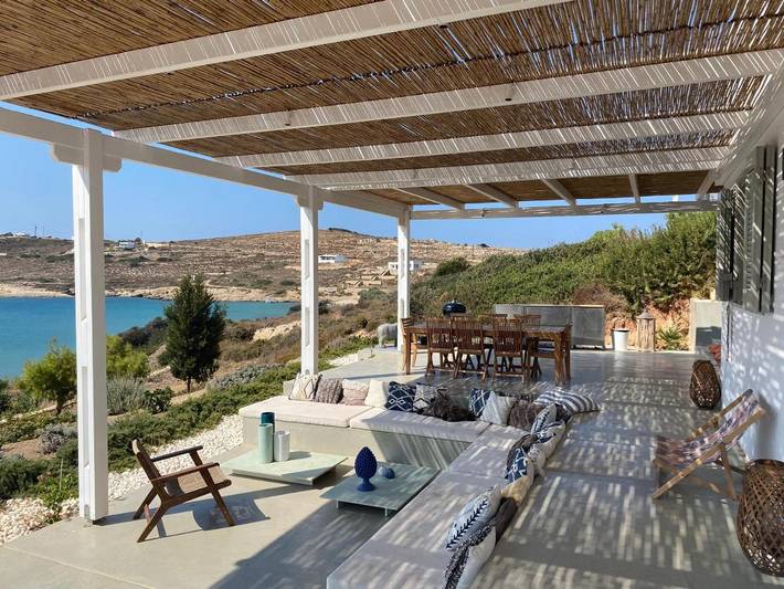Vakantiehuis voor 10 personen, with Balkon and Terras as well as Tuin and Zwembad in Samos