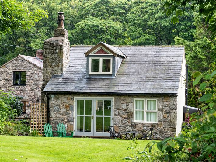 Holiday rental for 2 people in Flintshire