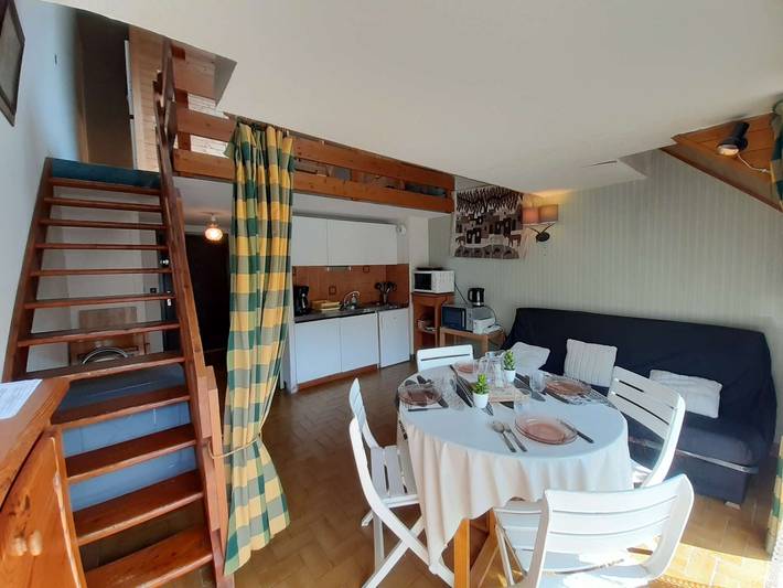 Ganze Wohnung, Gemütliche T2-Wohnung mit Balkon, 6 Schlafplätze, 1*, Skiraum, Saint-Lary-Soulan in Vignec, Nationalpark Pyrenäen