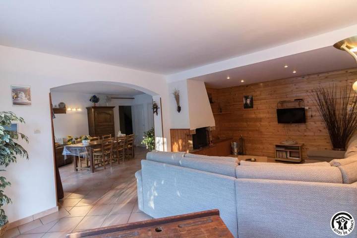 Location de vacances pour 5 personnes, avec jardin à Castillon-de-Larboust
