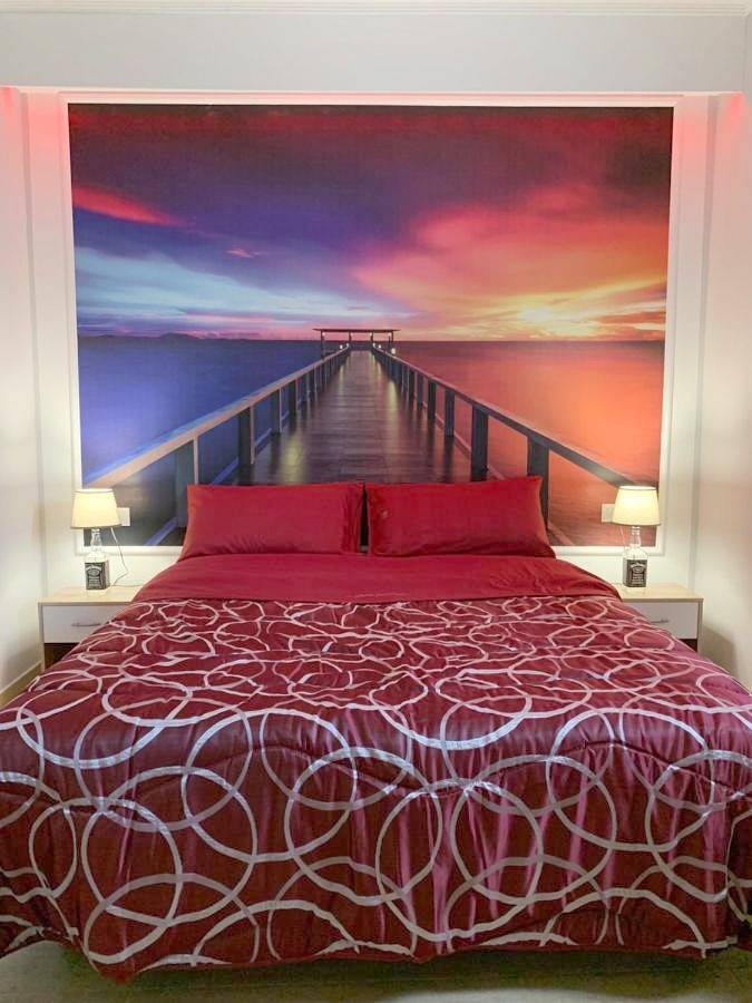 Location de vacances pour 4 personnes, avec terrasse et jacuzzi à Adrano