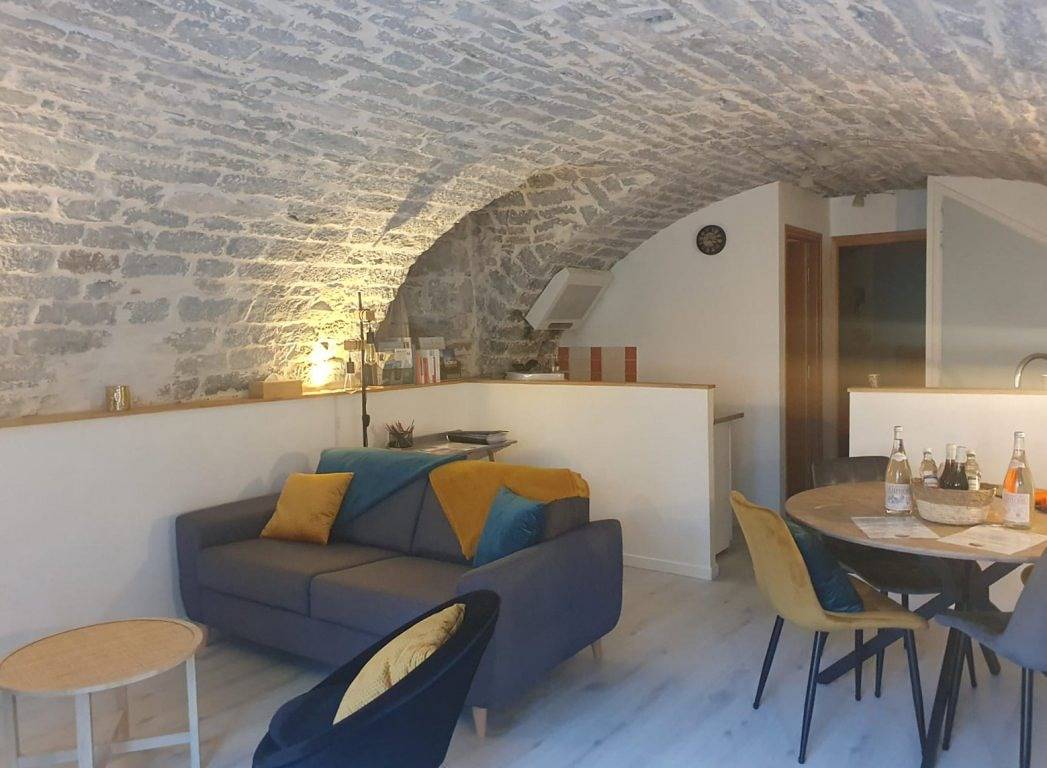 Appartement entier, Appartement, Le Lomba'Sel****, hébergement atypique in Salins-les-Bains, Jura