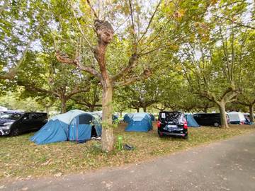 Camping pour 4 Personnes dans Crêches-sur-Saône, Région de Mâcon, Photo 3