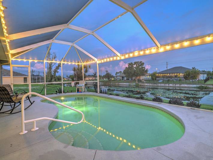 Feriehus for 6 personer, med badebasseng og hage i Cape Coral