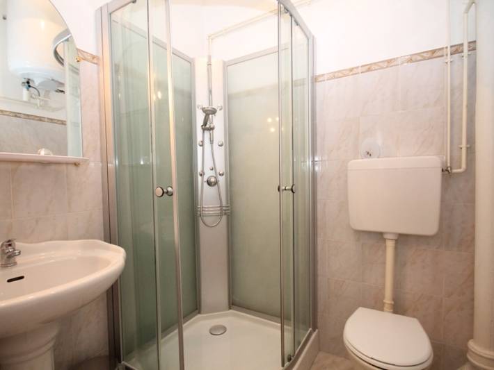 Ganzes Studio, Charmantes T1 in Mont-Dore gegenüber den Thermen, voll ausgestattet, für 4 Personen in Mont-Dore, Regionaler Naturpark Volcans d'Auvergne