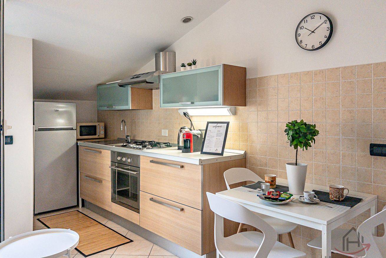 Ganze Wohnung, [Horizon Loft] Kostenloses Parken • A/C • Smart-Tv in Pietra Ligure, Pietra Ligure Gemeinde