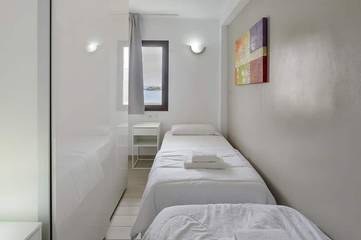 Apartment for 4 People in Ibiza (Municipality), South Ibiza, Photo 3