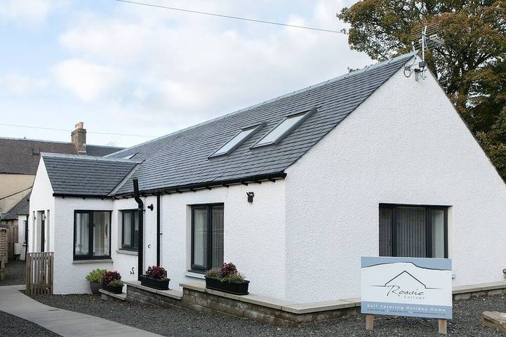 Holiday rental for 4 people, with garden in Auchterarder