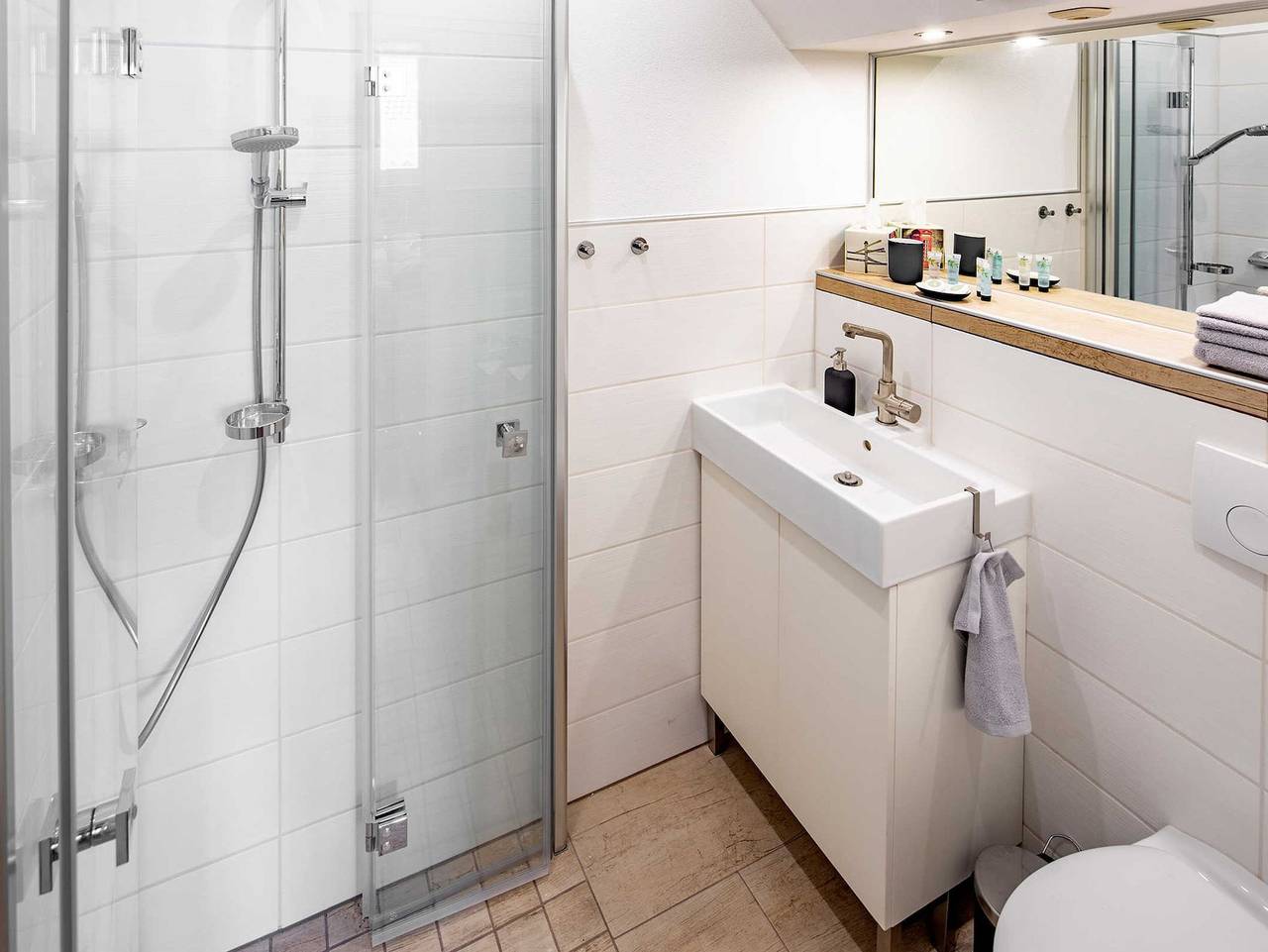Ganze Ferienwohnung, Alte Schlossbrauerei B&B - Zimmer: Amsel in Bad Wildungen, Waldecker Land