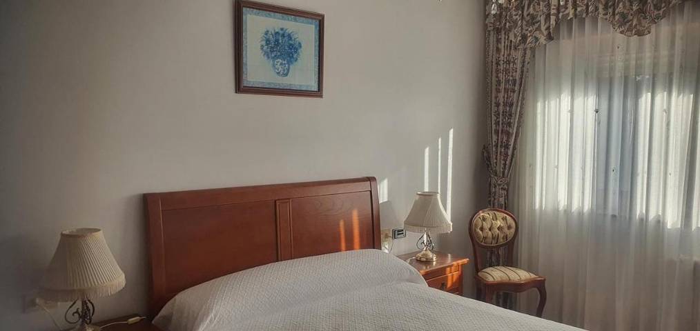 Apartamento para 8 personas, con vistas y terraza en Barreiros