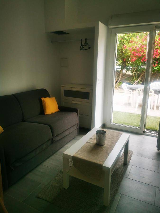 Appartement entier, One-Bedroom Apartment in Cournonterral, Côte méditerranéenne (France)