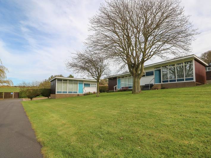 Lodge for 4 people, with garden, with pets in Cromer