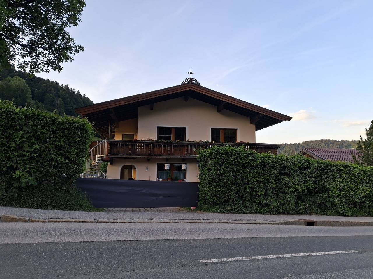 Ganze Wohnung, Apartment „Haus Wildenbach“ mit Bergblick, privater Terrasse und Wlan in Wildschönau, Kaisergebirge