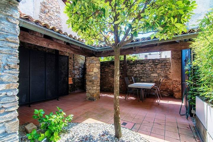 Ferienwohnung für 4 Personen, mit Terrasse und Garten - 1