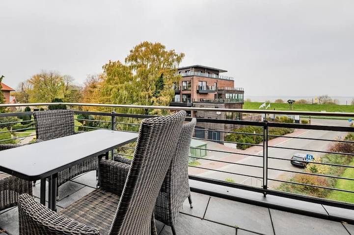 Ferienwohnung für 4 Personen, mit Terrasse und Pool sowie Sauna in Krautsand - 3