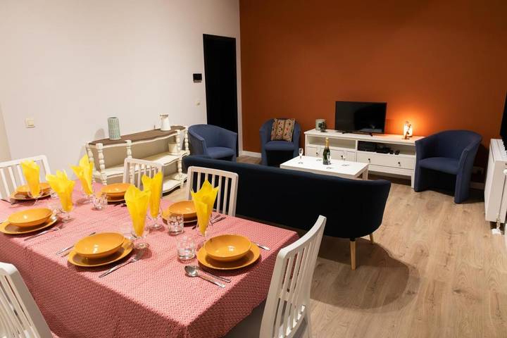 Gîte pour 6 personnes, avec terrasse à Binche - 2