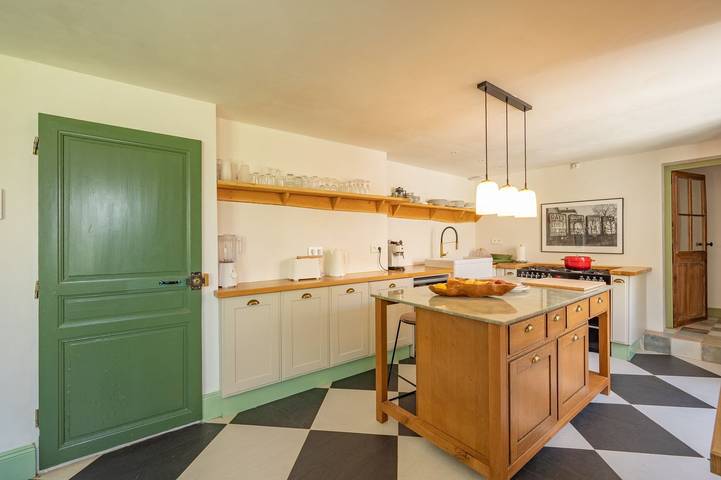 Location de vacances pour 6 personnes, avec jardin et terrasse, animaux acceptés à Vézénobres - 4