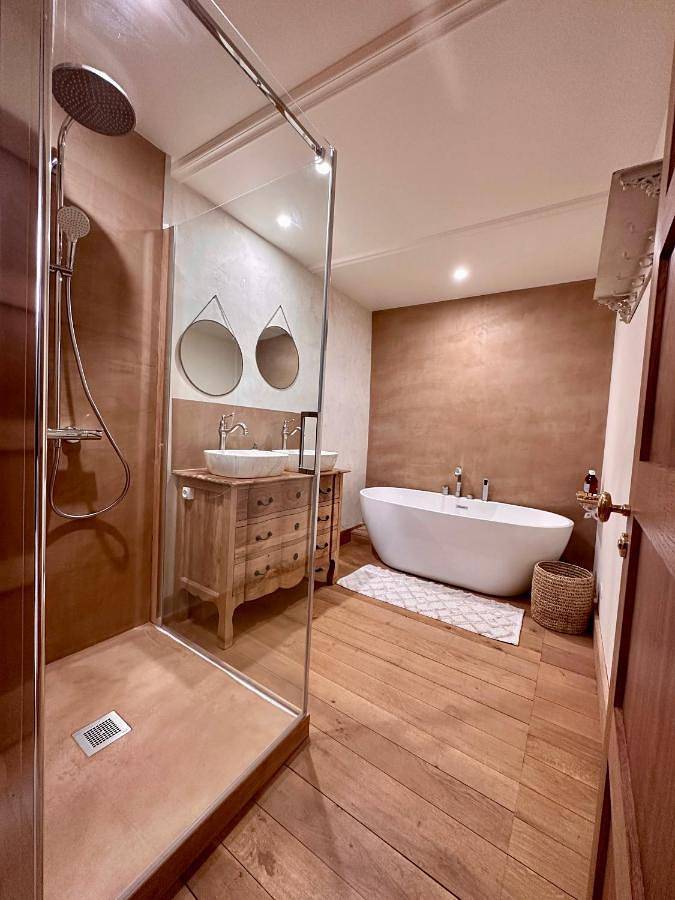 Gîte pour 2 personnes, avec jardin à Mervent - 4