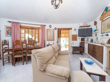 Villa in Crestatx, Sa Pobla für 4 