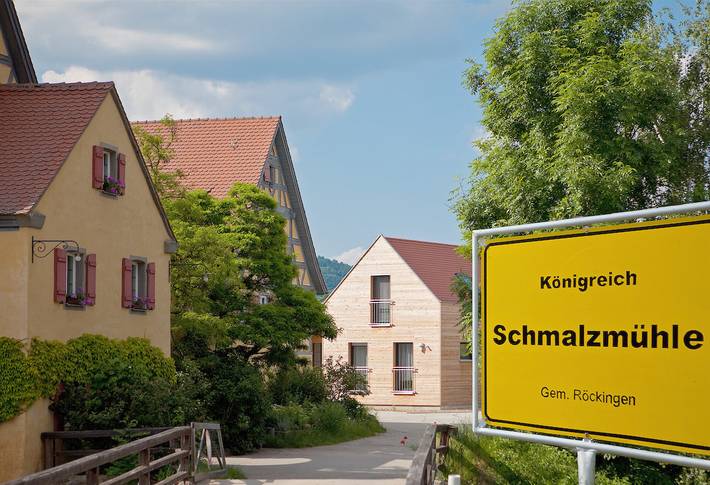 Ferienwohnung für 2 Personen, mit Whirlpool und Terrasse sowie Garten und Sauna