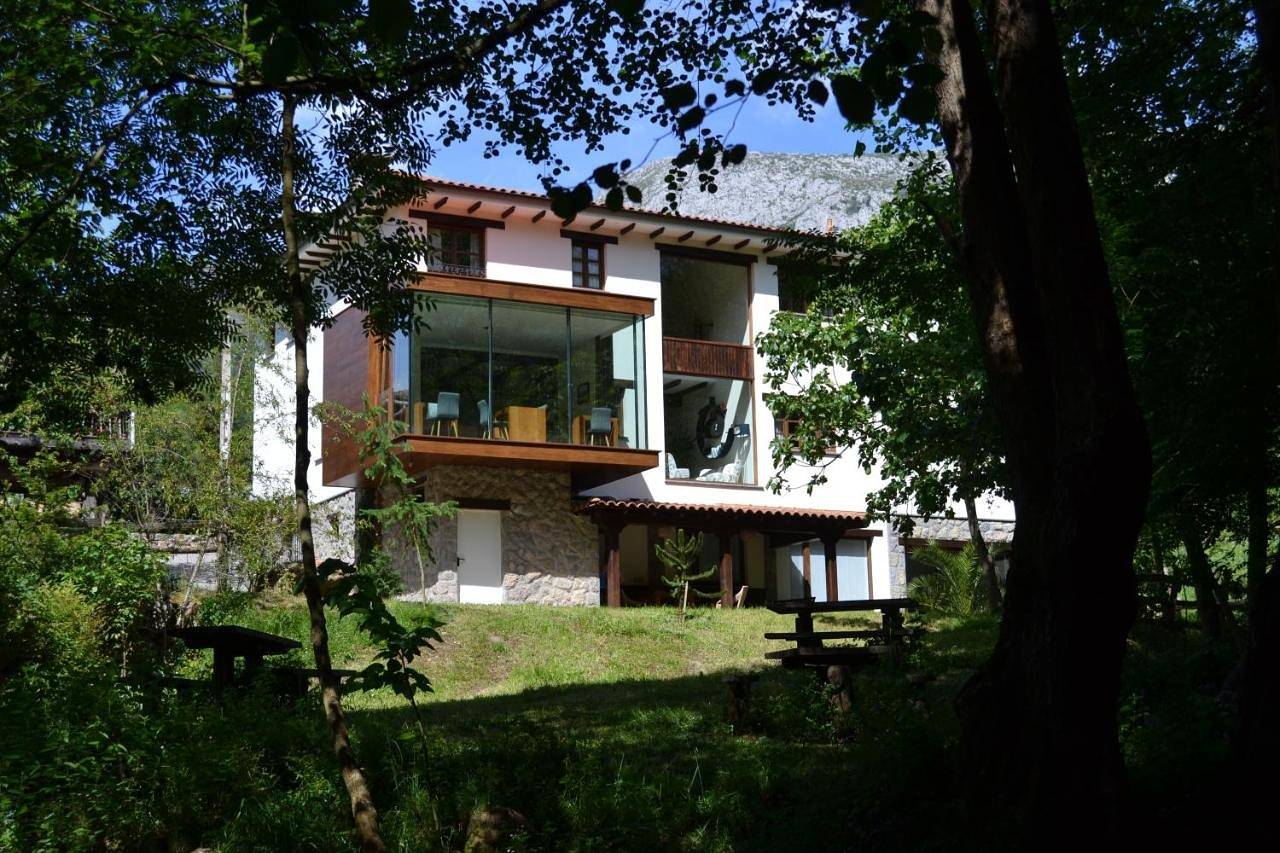 Alesga Hotel Rural - Valles del Oso -Asturias in San Salvador, Teverga