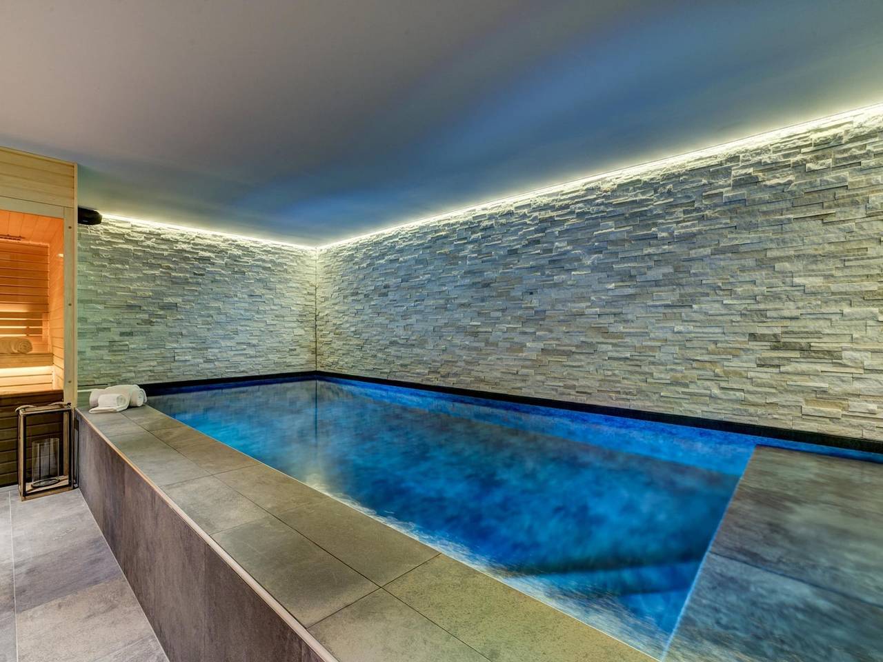 Chalet mit 5 Schlafzimmern, Pool und Sauna in Brevent-Flegere, Chamonix