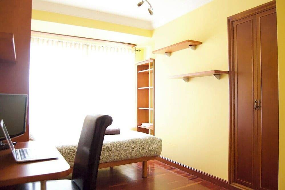 Entire apartment, Apartment Ultramar \"Ferrol\". in Ferrol, Galician Coast