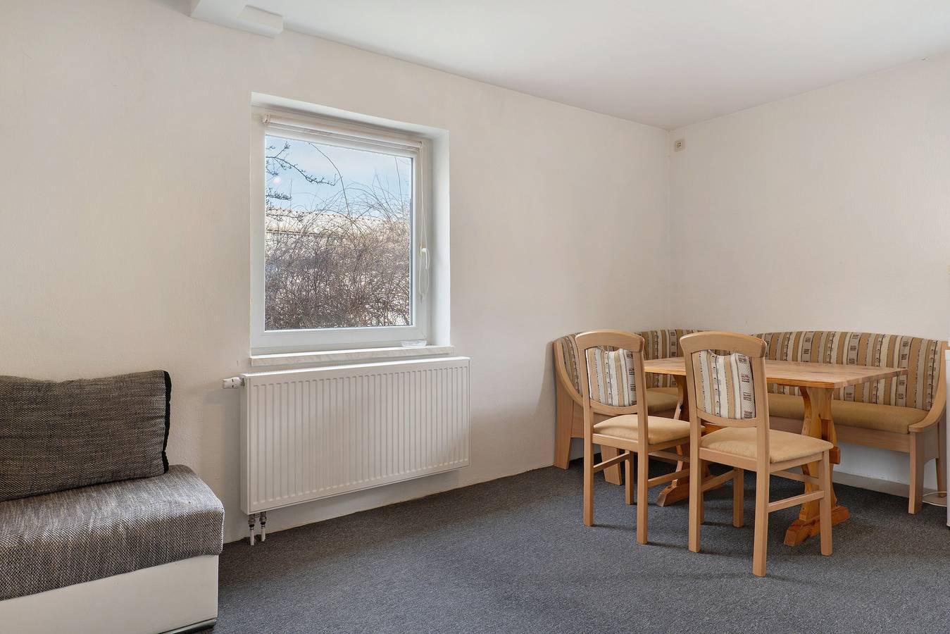 Ganze Wohnung, Ferienwohnung 'Yellow E'  in Miltenberg, Spessart-Mainland
