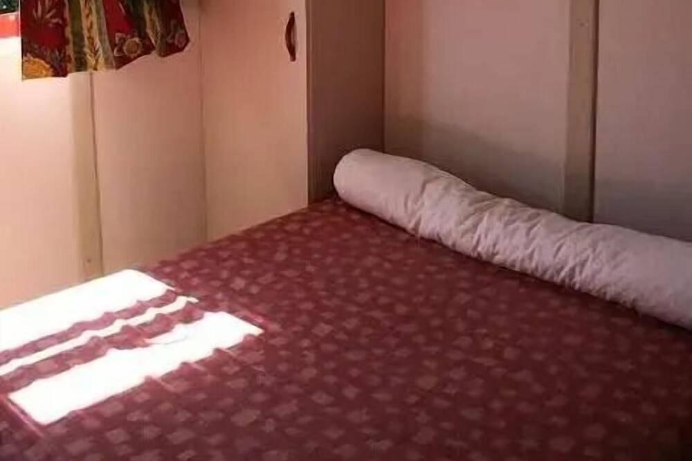 Chalet pour 5 Personnes in Prunelli-di-Fiumorbo, Parc naturel régional de Corse