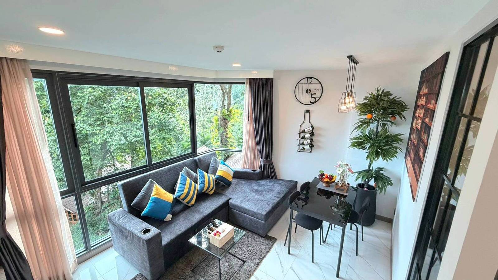 Ganze Wohnung, A204 - 1 Schlafzimmer Eigentumswohnung mit Meerblick, Ao Nang Beach in Ao Nang, Krabi Provinz