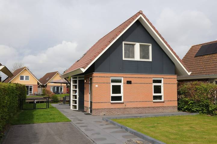 Bungalow für 6 Personen, mit Terrasse in Medemblik