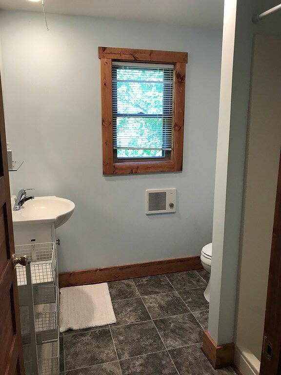 Rustikale, modernisierte Hütte im Herzen des Appalachenhochlands in Ashe County