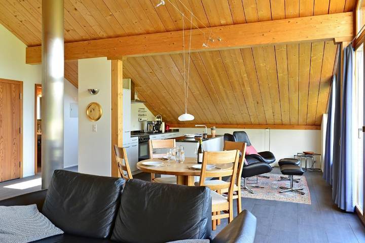 Ferienwohnung für 2 Personen, mit Balkon und Garten in Bever - 3