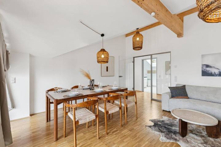 Ferienwohnung für 8 Personen, mit Balkon und Ausblick, kinderfreundlich in Miesbach