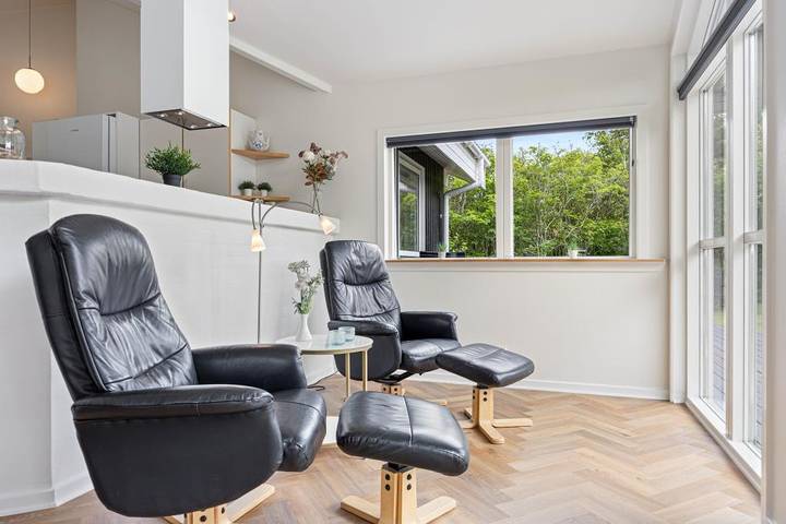 Schönes Ferienhaus mit Aktivitätsraum, Sauna und Whirlpool  in Lodbjerg Hede, Ringkøbing
