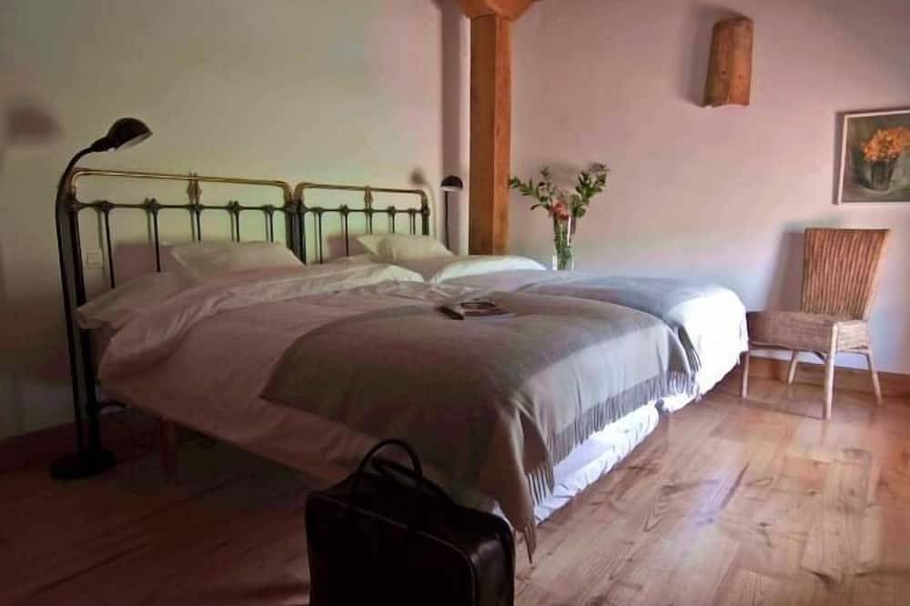 Maison Zelaikoetxe pour 12 personnes in Aiara, Chaîne Cantabrique