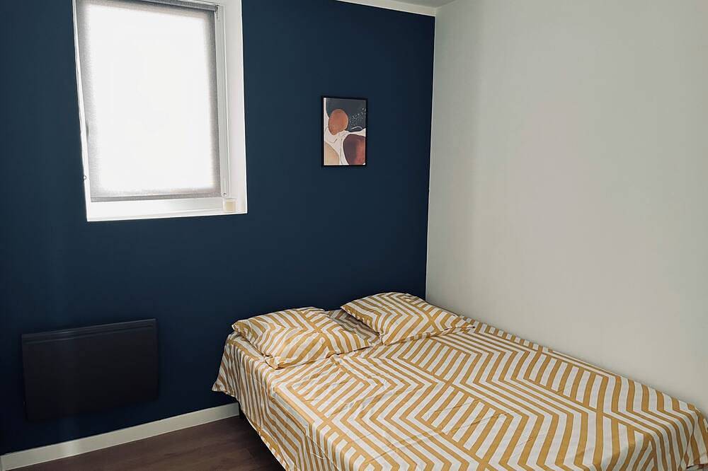 Maison 10 personnes maximum, pour location familiale ou groupe de travailleurs. in Valenciennes, Région de Valenciennes