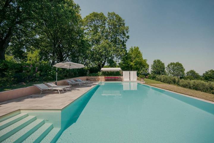 Appartamento per 2 persone, con Terrazza e Giardino nonché Piscina e Panorama a Valsamoggia